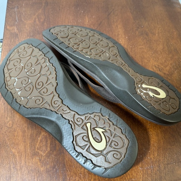 Olukai Ohana Flip Flops / Approximate size 10 - Picture 10 of 10
